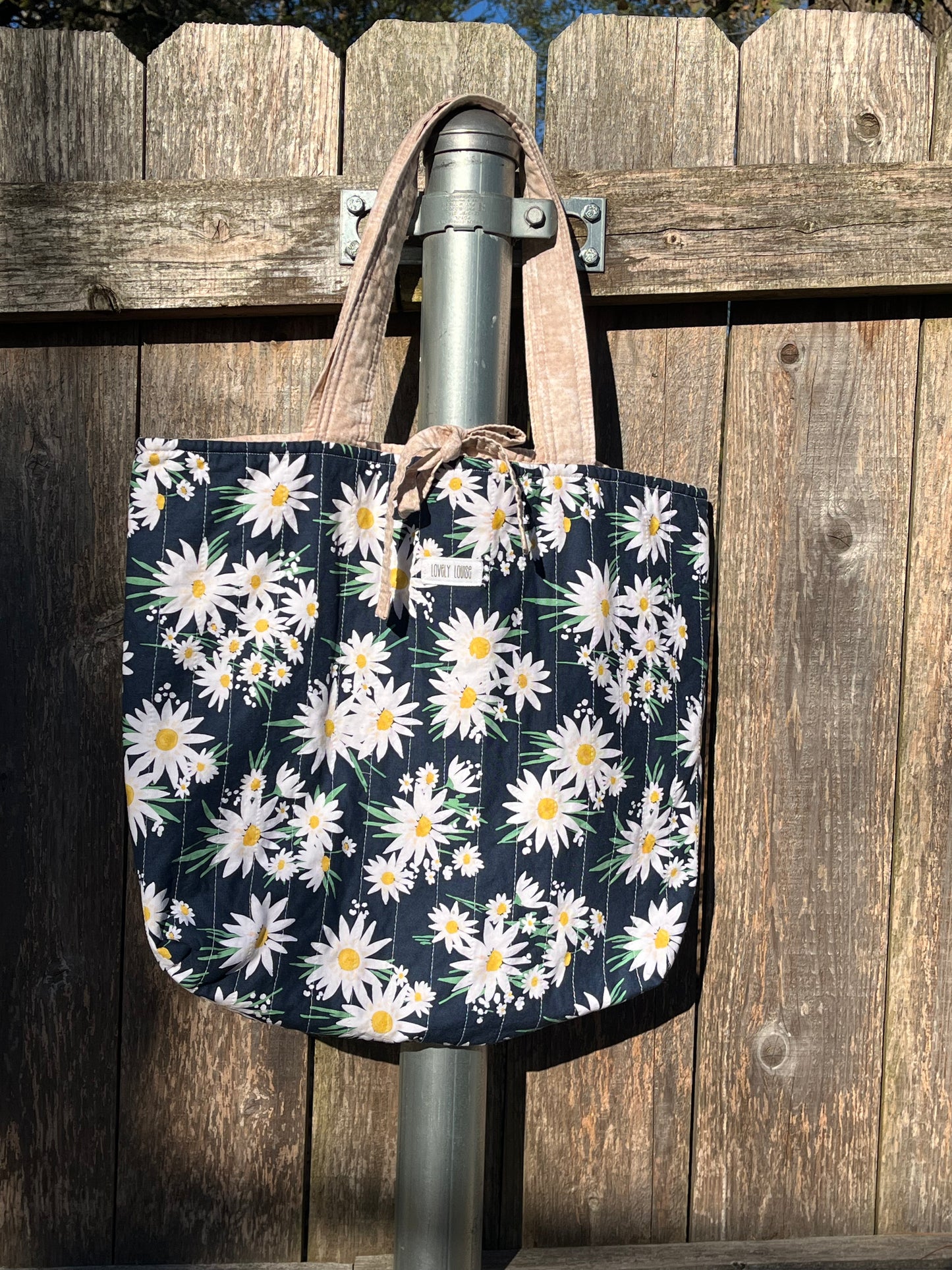Large Tote MORE OPTIONS