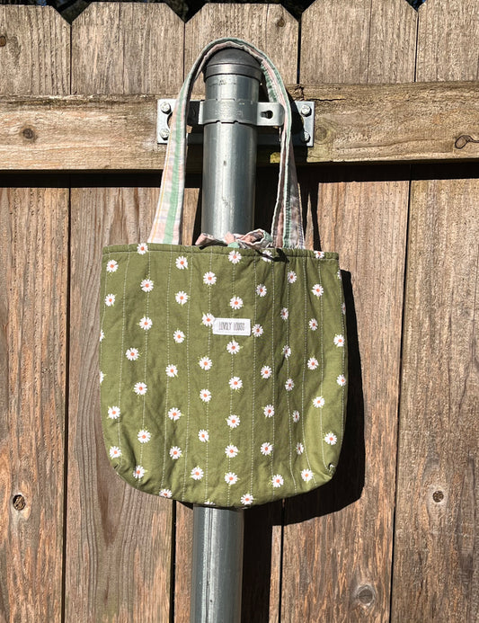 Medium Tote MORE OPTIONS