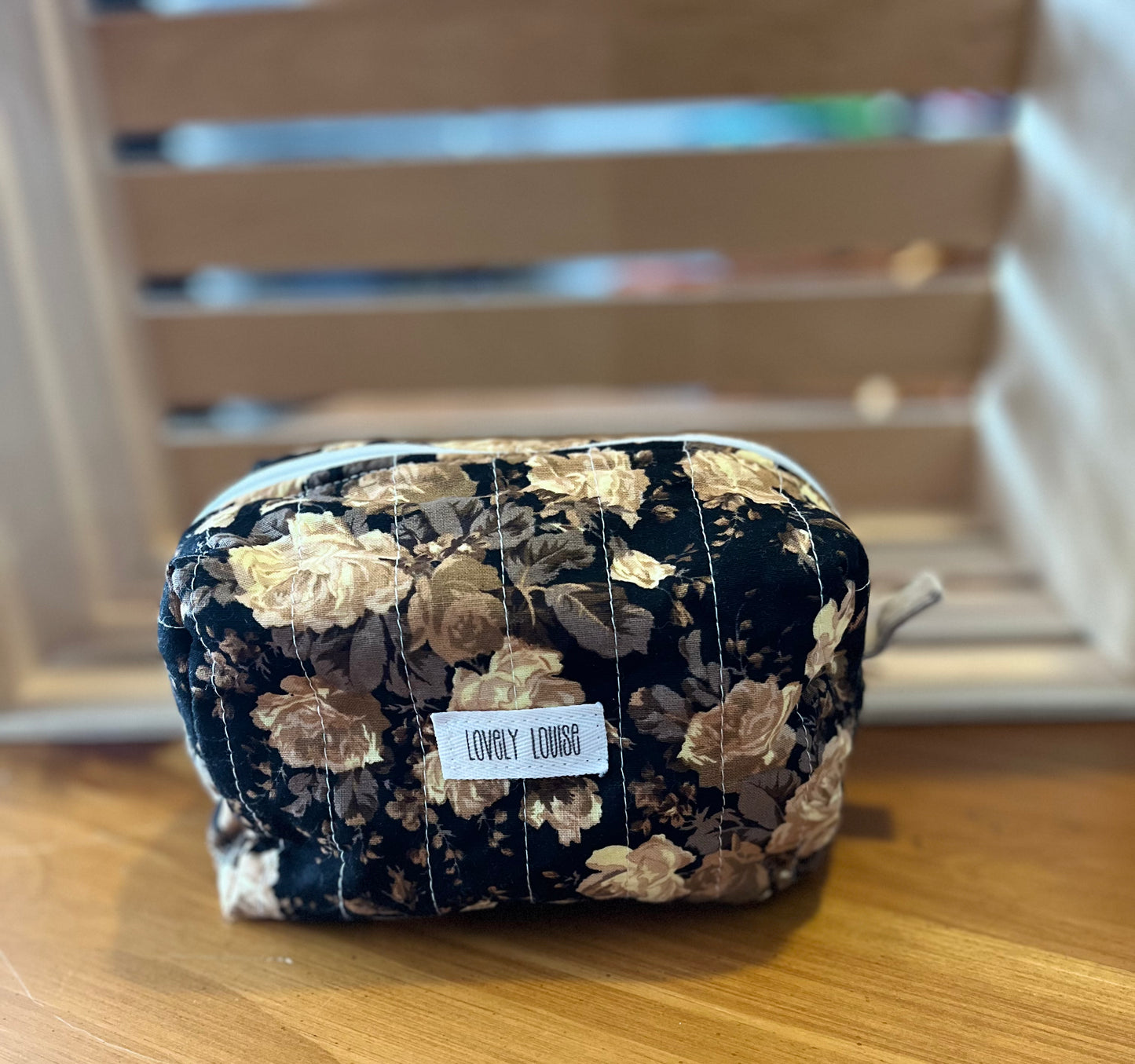 Medium Travel Bag MORE OPTIONS