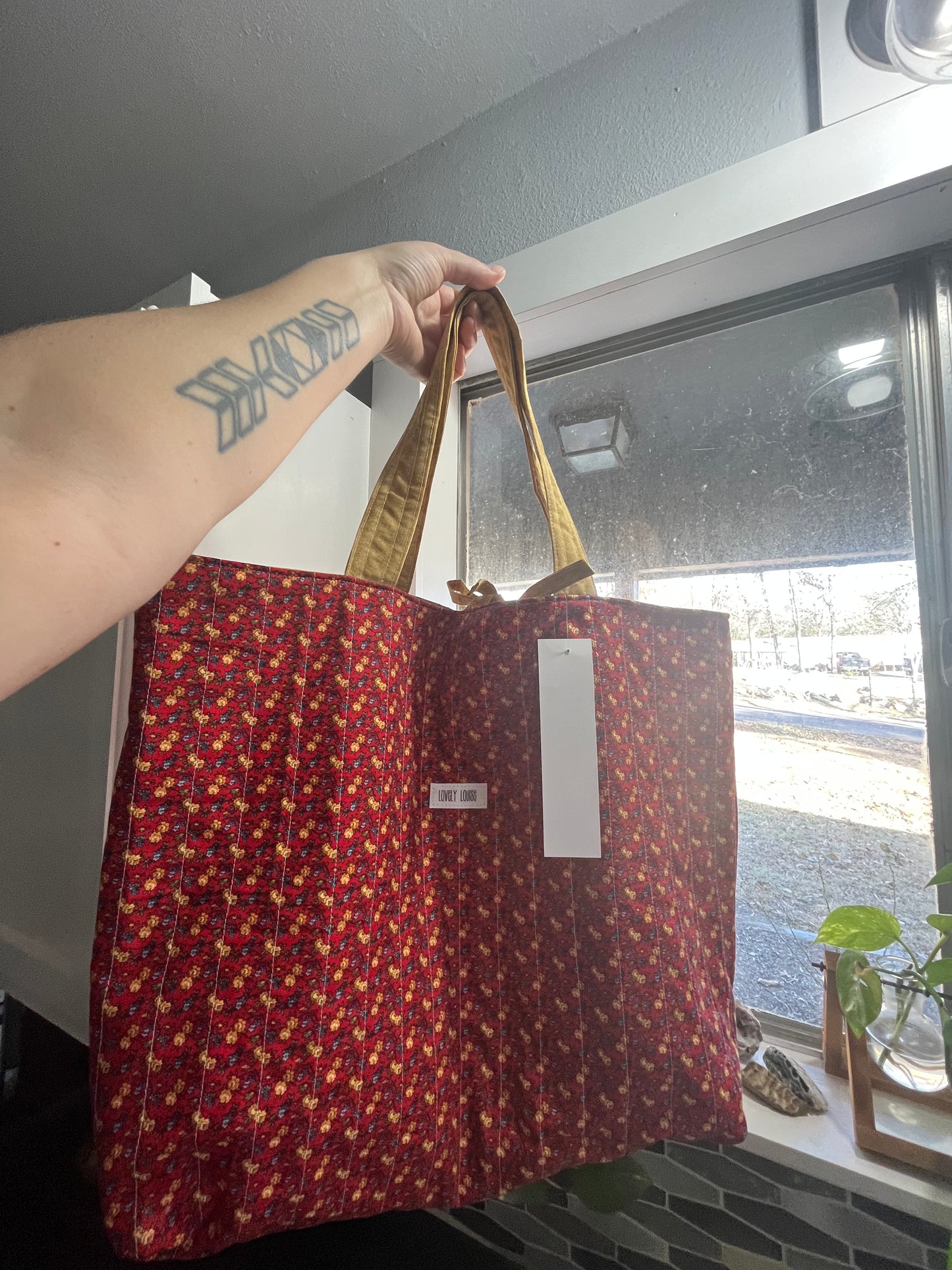 XL Tote MORE OPTIONS